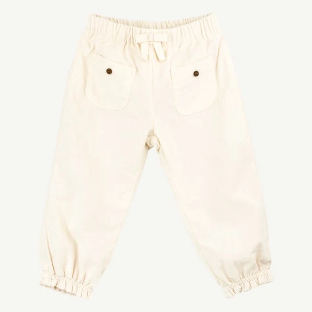 OLIVER & RAIN Corduroy cream pants with two front pockets and bow